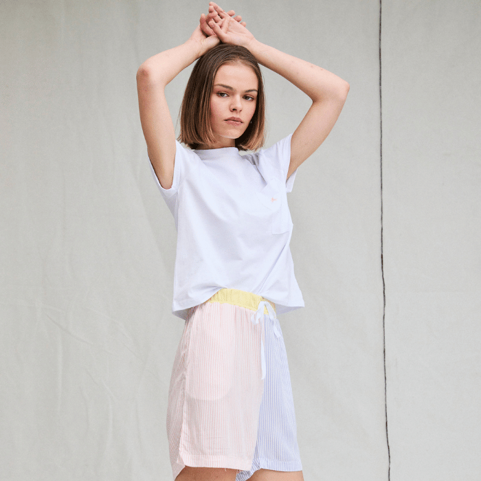Conjunto de Polera Blanca de Algodón Manga Corta con short de rayas - Parsons