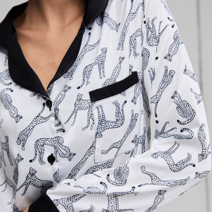 Camisa para dormir Inés en colores crudo y rosa, línea Tigre - Parsons